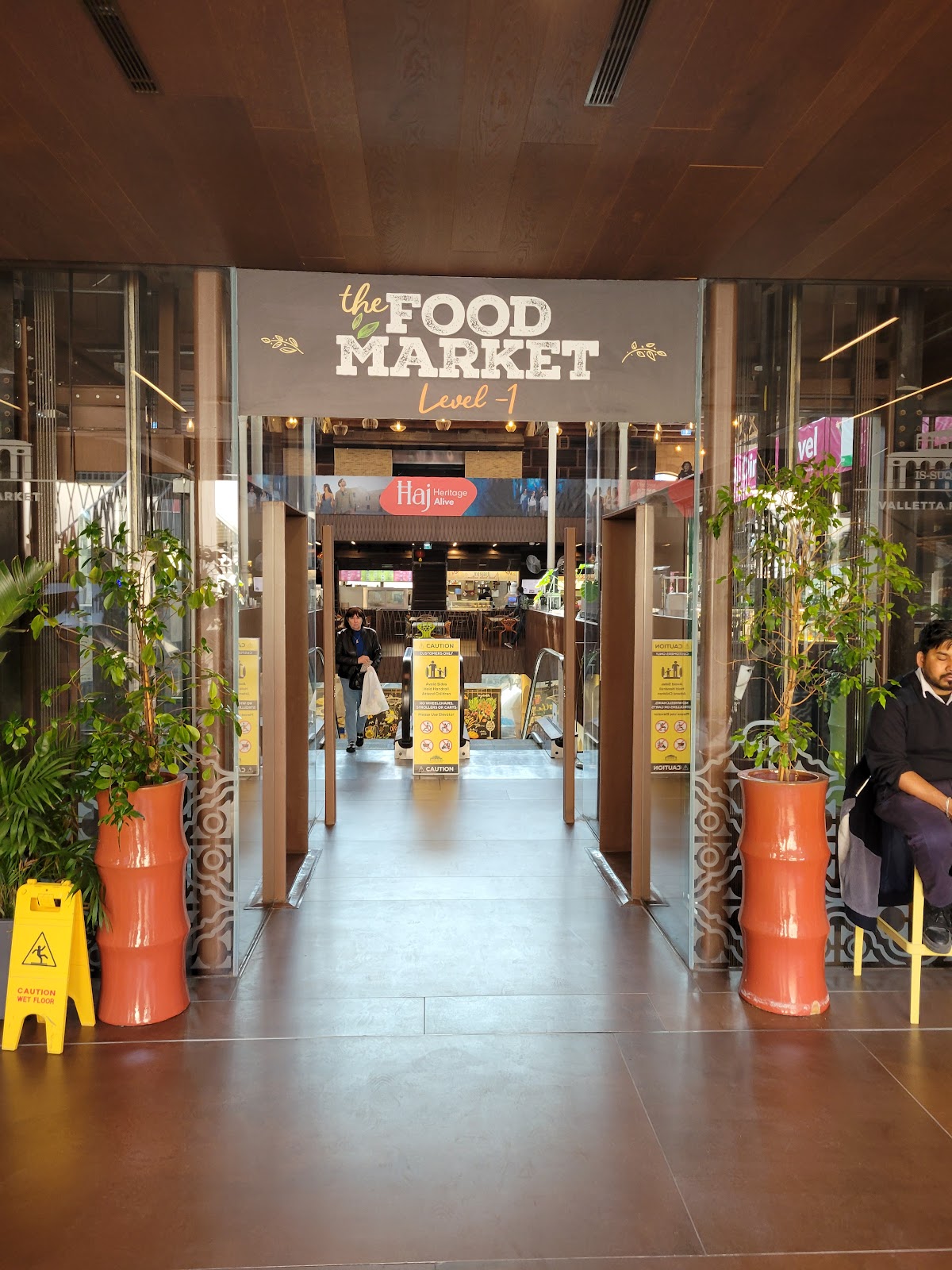 Is-Suq Tal-Belt, Valletta