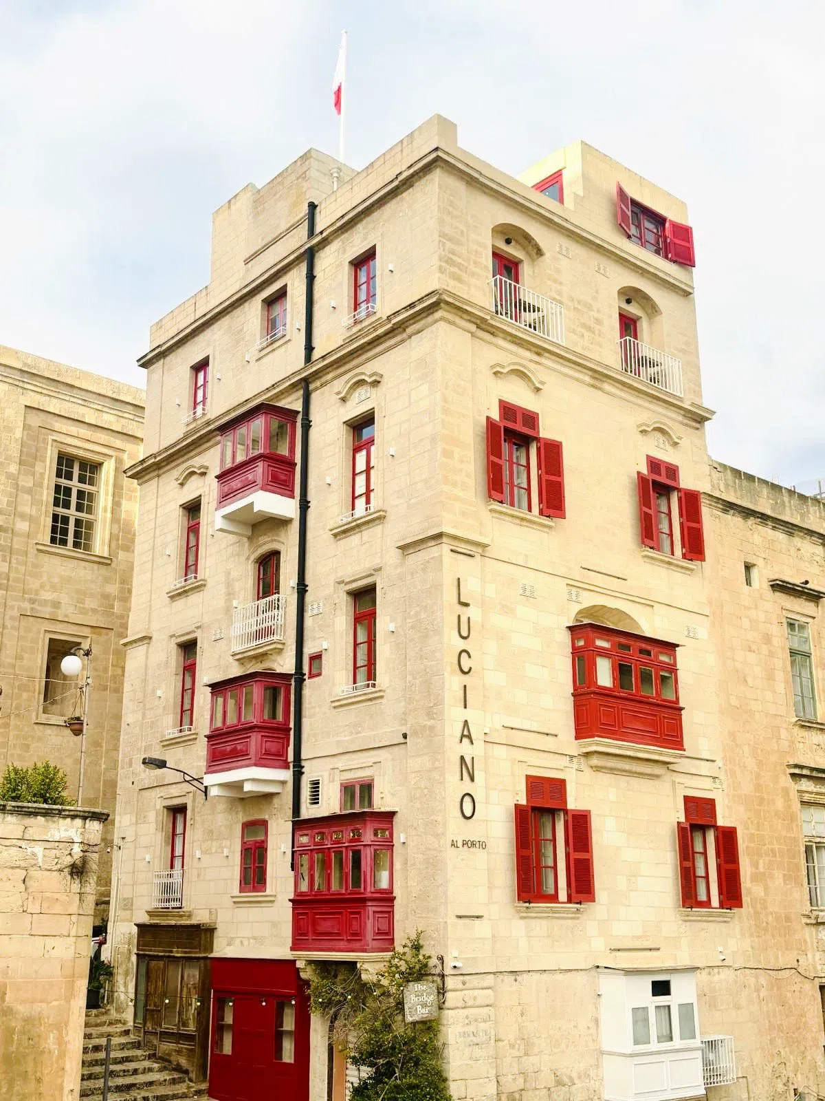 Luciano Valletta Boutique, La Valette