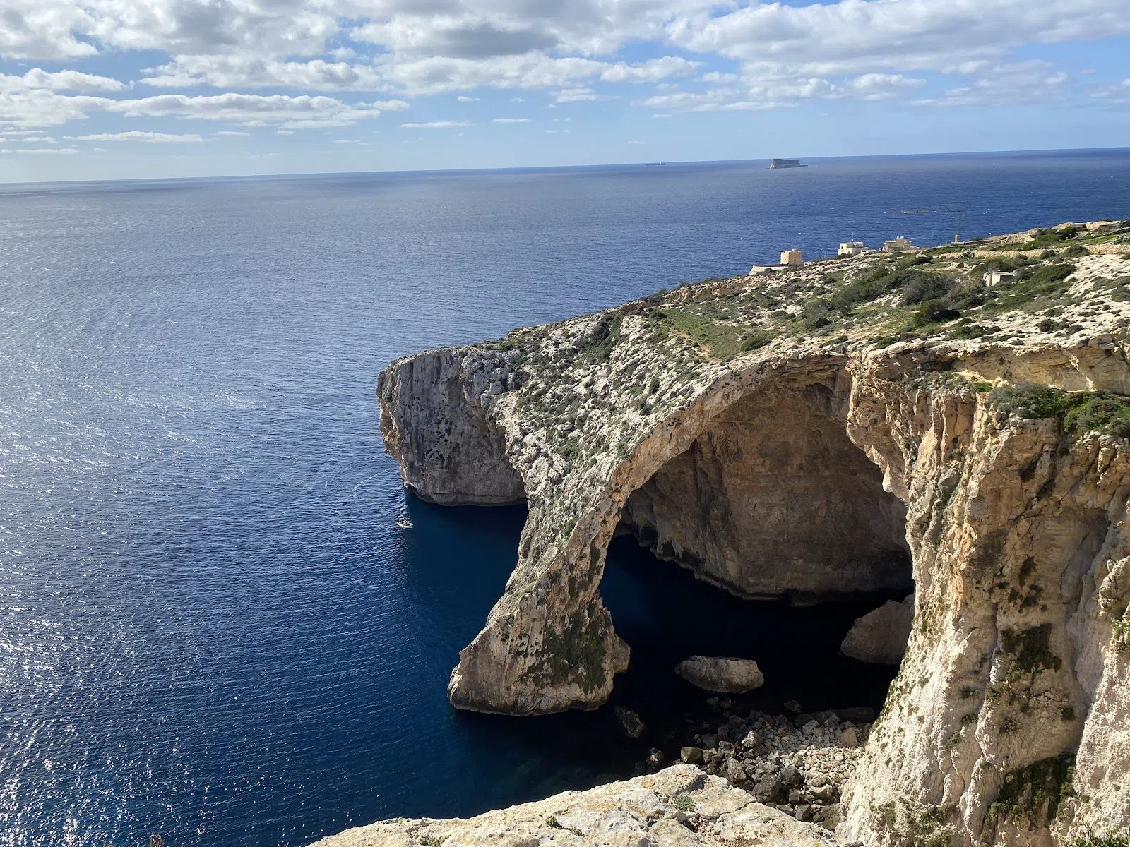 Wied iż-Żurrieq, Valletta